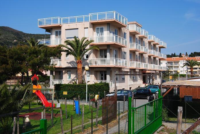 Residence Riviera Albenga Esterno foto